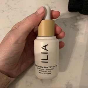 Ilia Super Serum Skin Tint SPF 40 Foundation